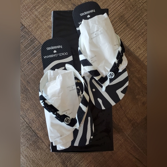 Havaianas x Dolce Gabbana Flip Flops Sz 7/8 - Picture 2 of 9